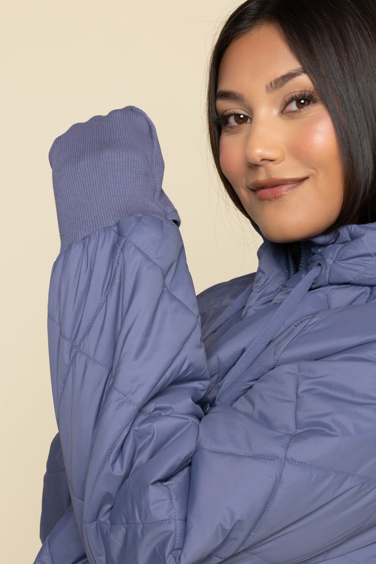 Pillow Packable Puffer Jacket - Americana Blue Cheap Sale 2025