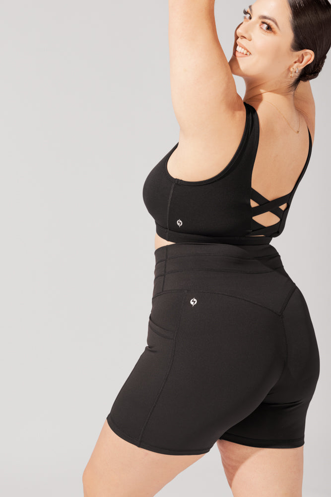 Cargo Booty Short - Black Pick A Best Sale Online