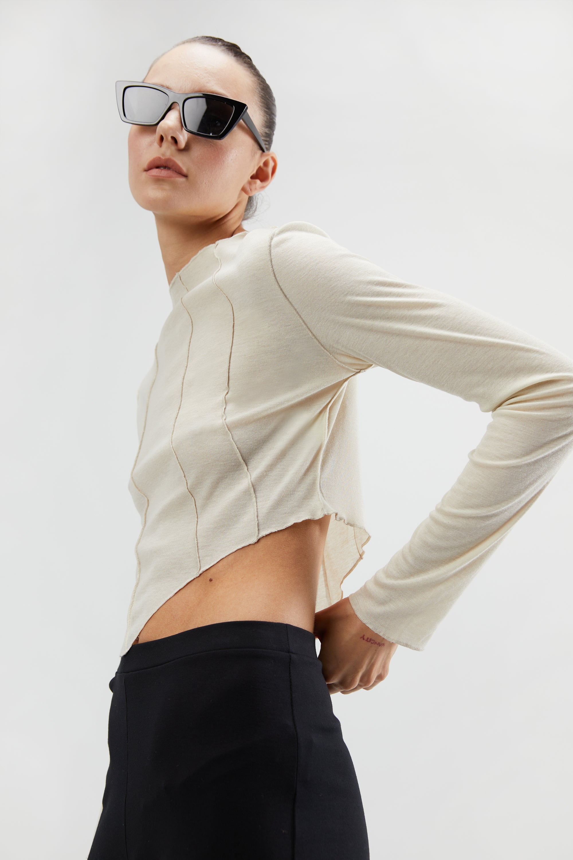 SEAM DETAIL TOP Outlet Amazing Pice