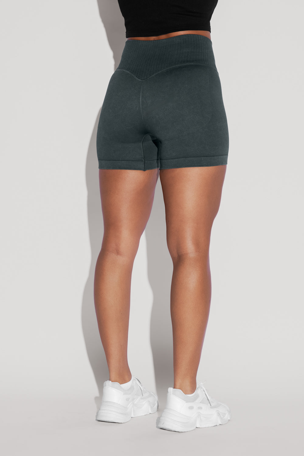 Supersculpt Seamless Midi Shorts - Magical Forest Outlet Marketable