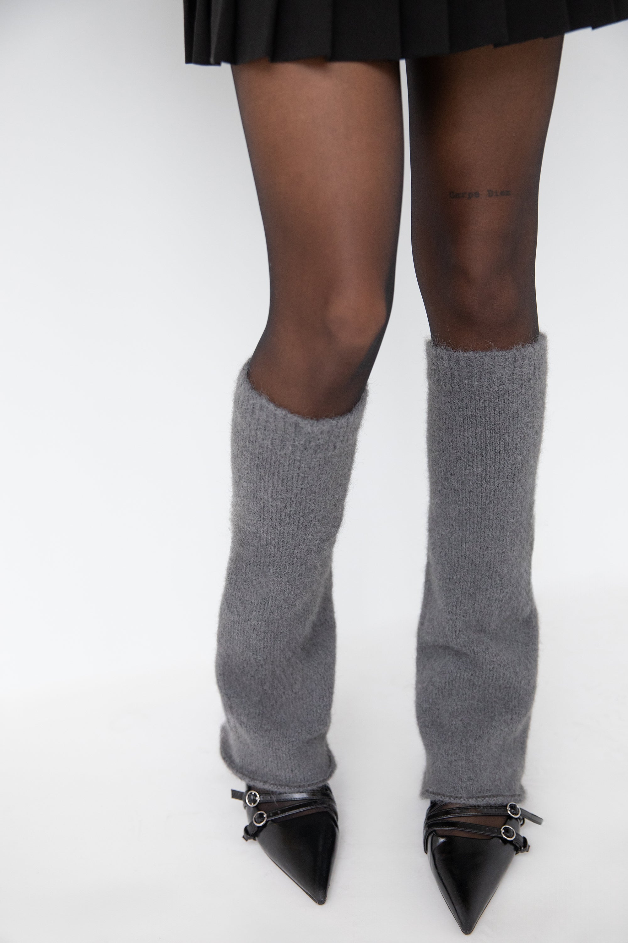 WOOL BLEND LEG WARMER Visit