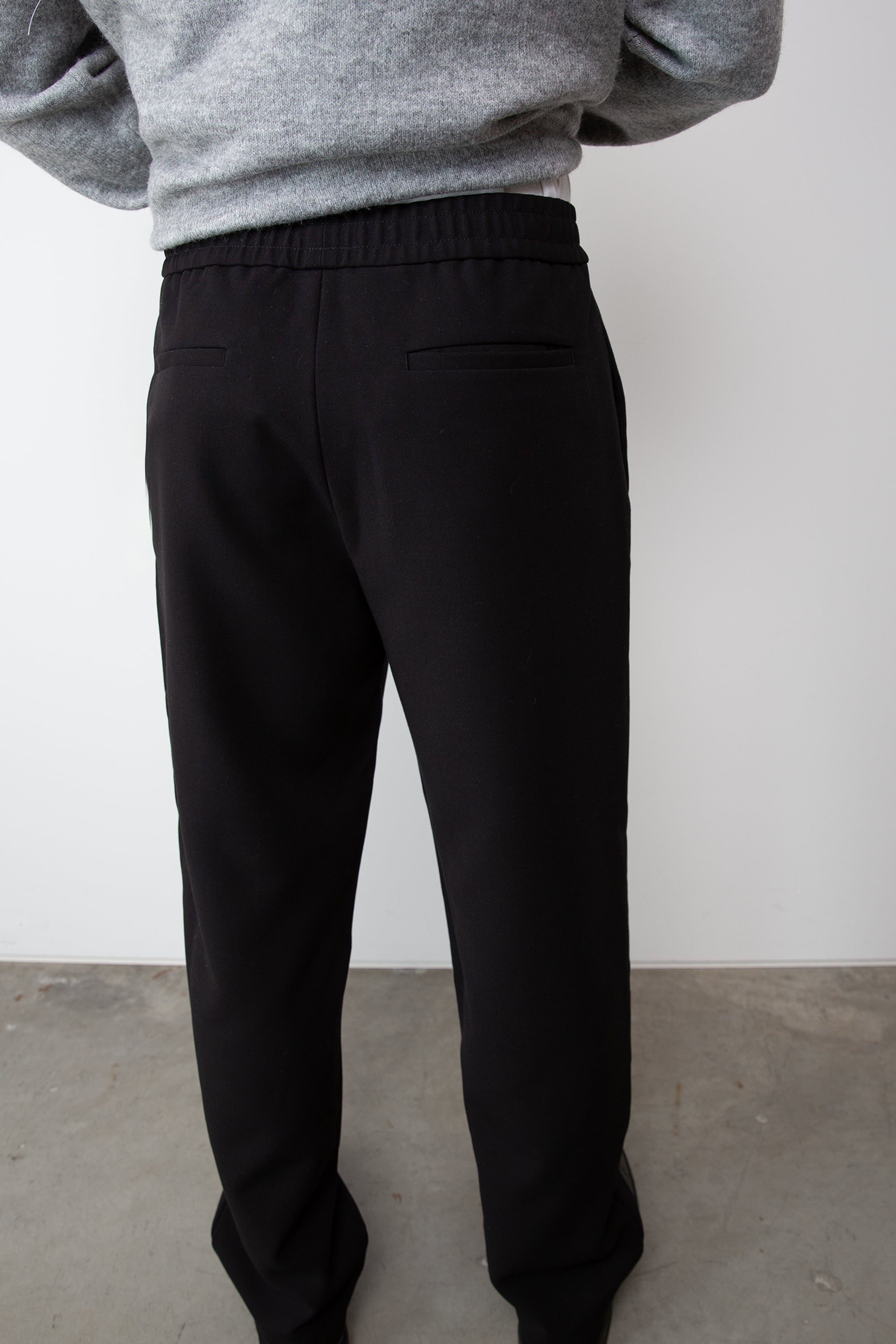 ELASTIC WAIST STRAIGHT LEG PANT Outlet Pices