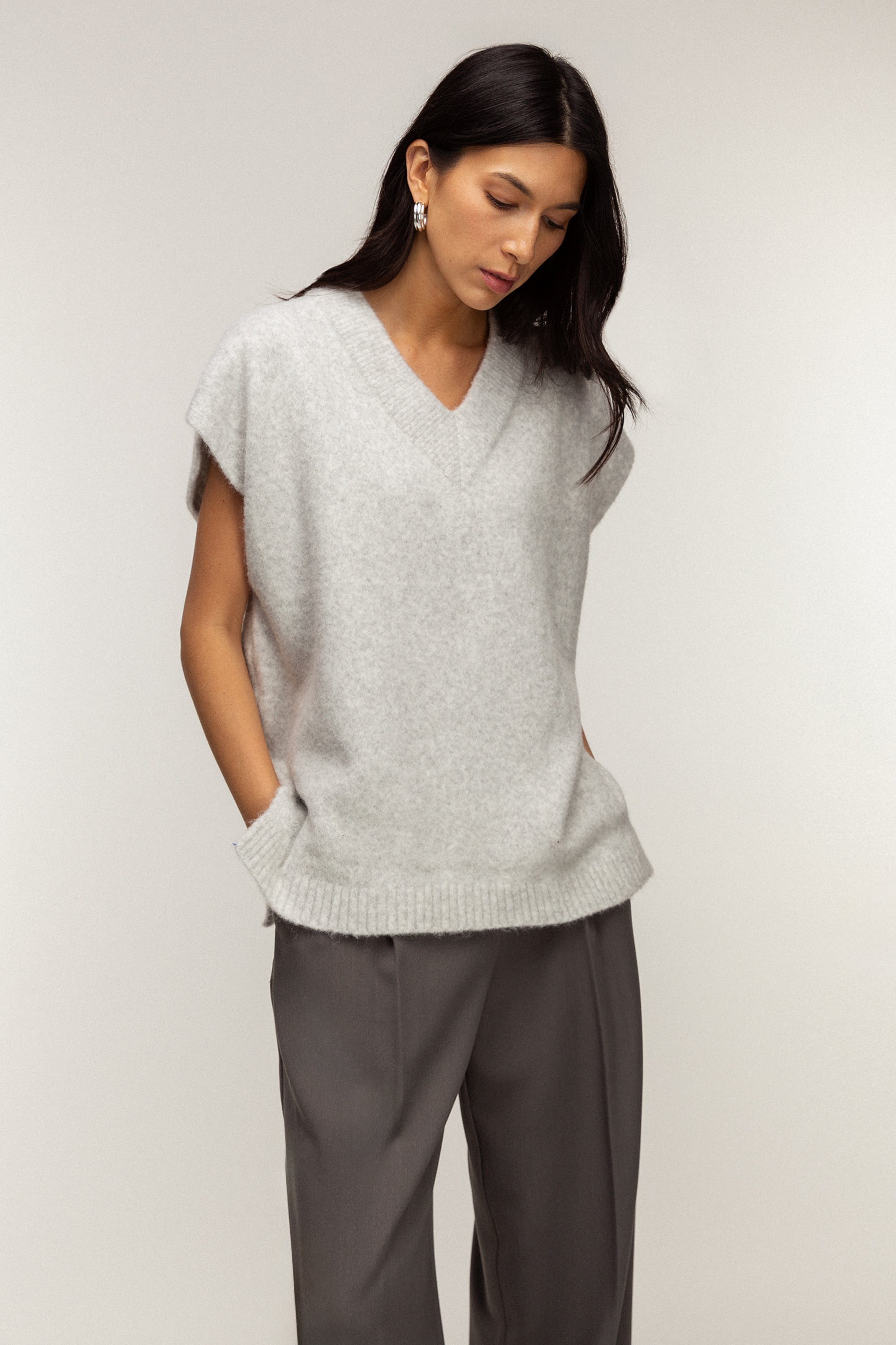 WOOL-BLEND KNIT VEST Marketable Sale Online