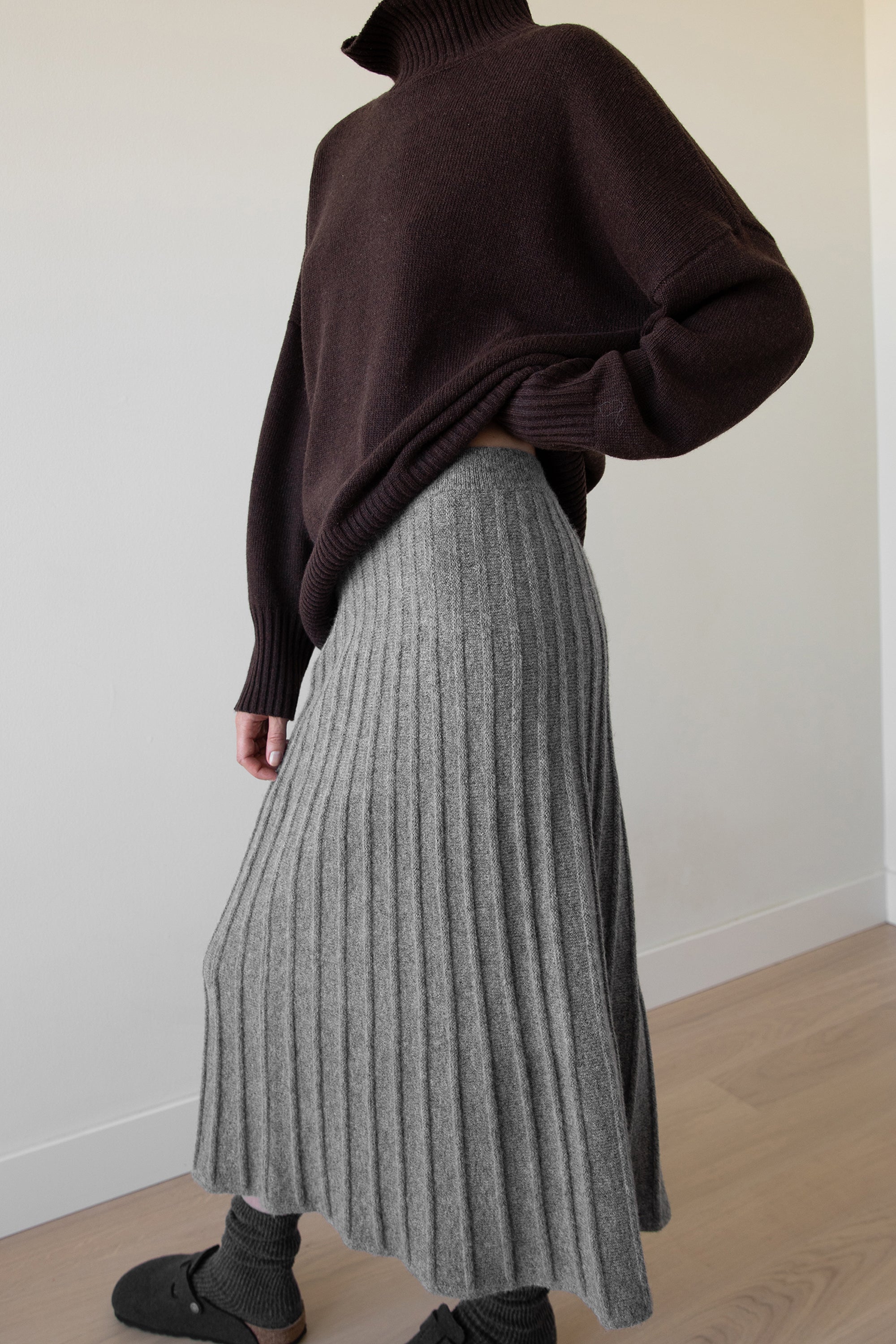 MIDI KNIT SWEATER SKIRT 2025 Cheap Pice