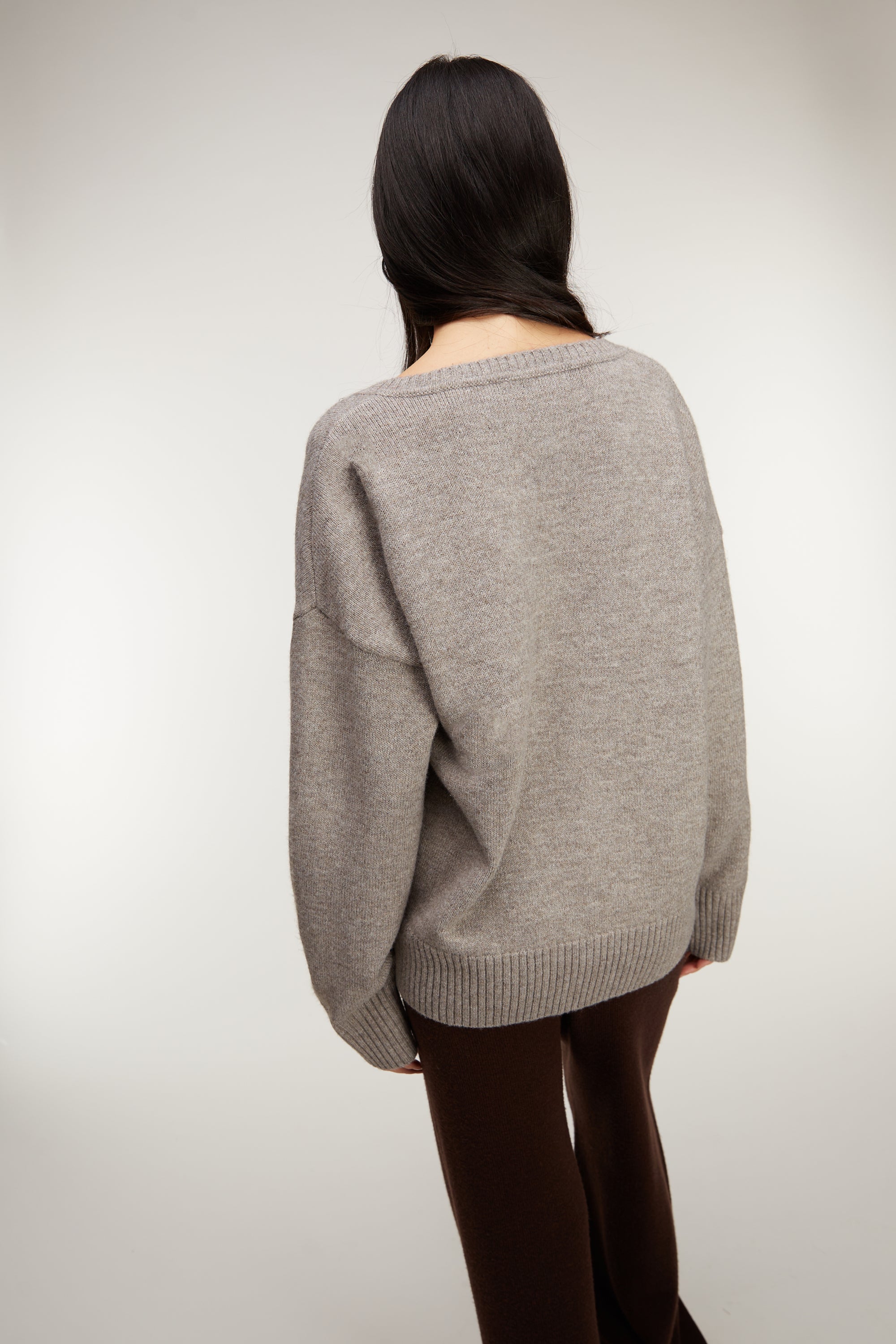 RELAXED FIT V-NECK SWEATER Genuine Sale Online