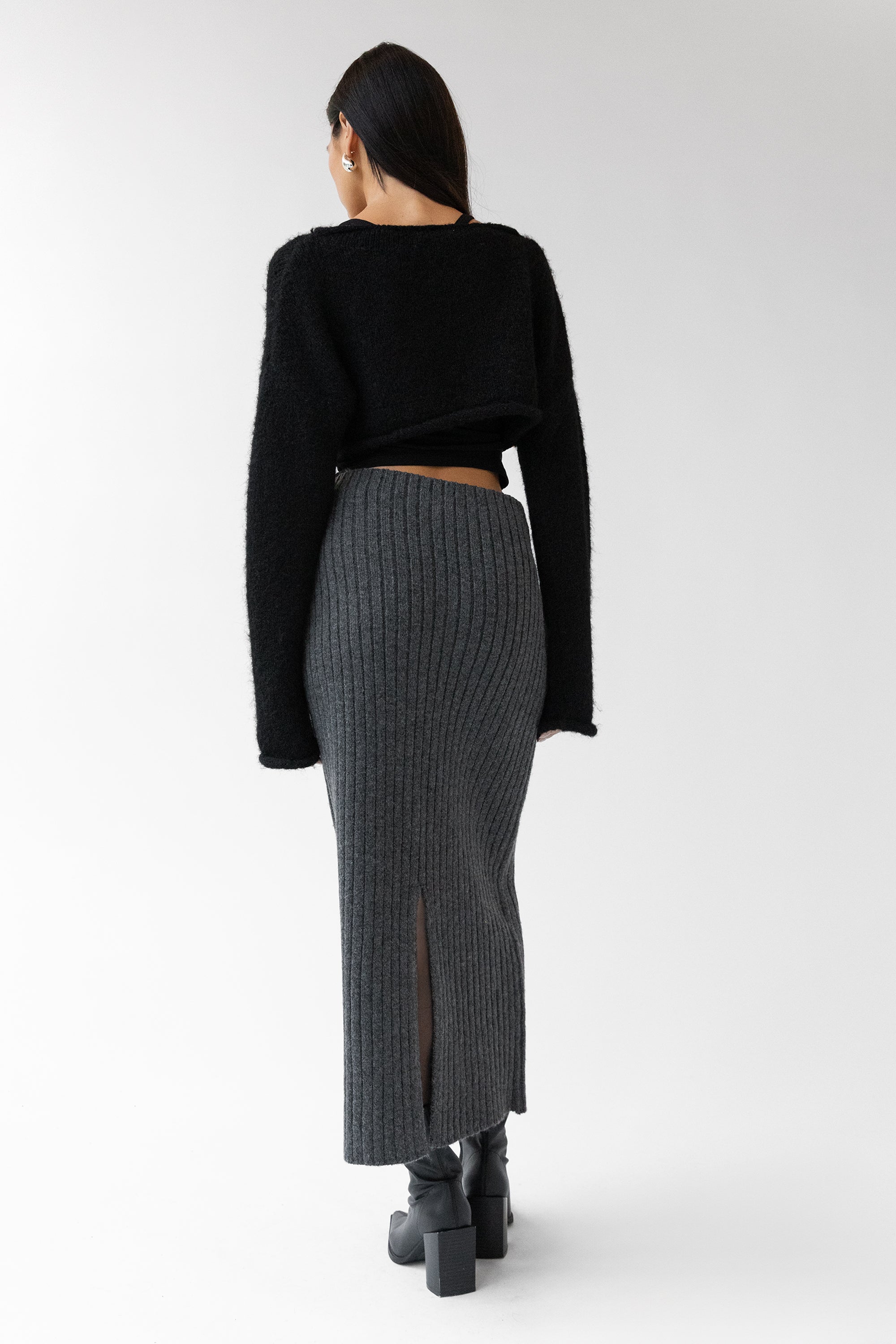 HIGH-RISE RIBBED KNIT MIDI SKIRT Sale 100% Authentic