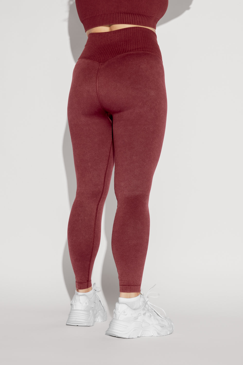 Supersculpt Seamless Leggings - Garnet Sale Pre Order