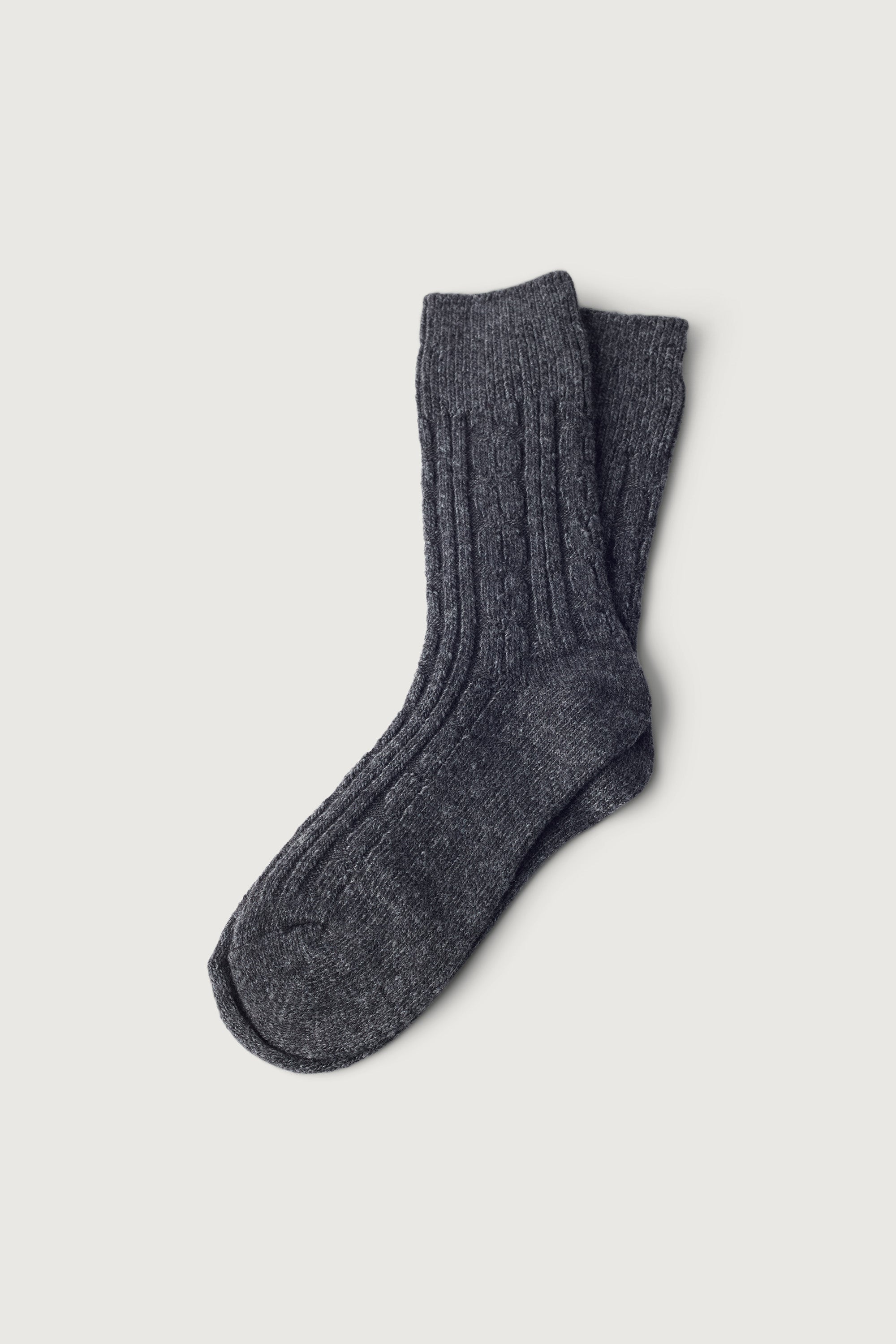 WOOL BLEND CABLE KNIT SOCKS Discount Professional