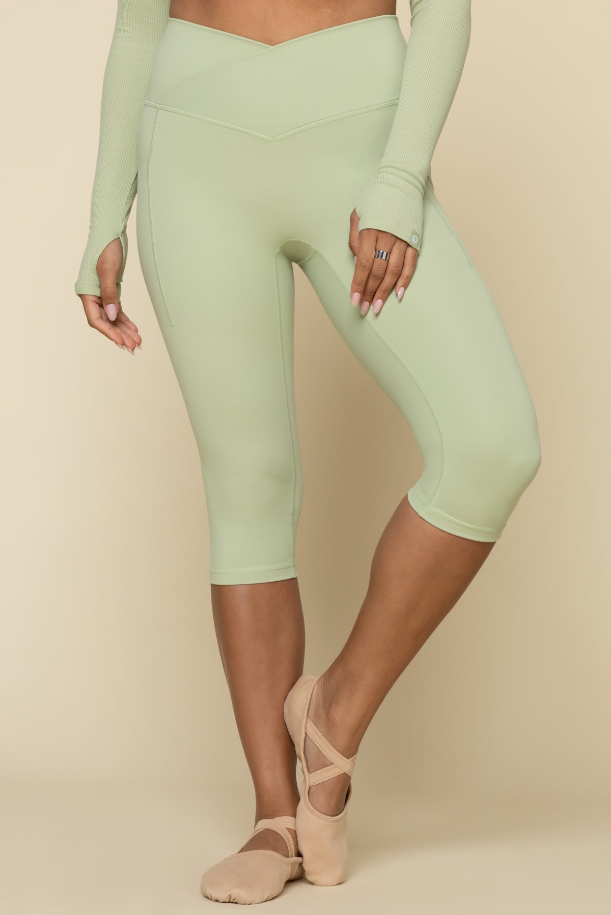 Crisscross Hourglass Capri - Pistachio Clearance Huge Surprise