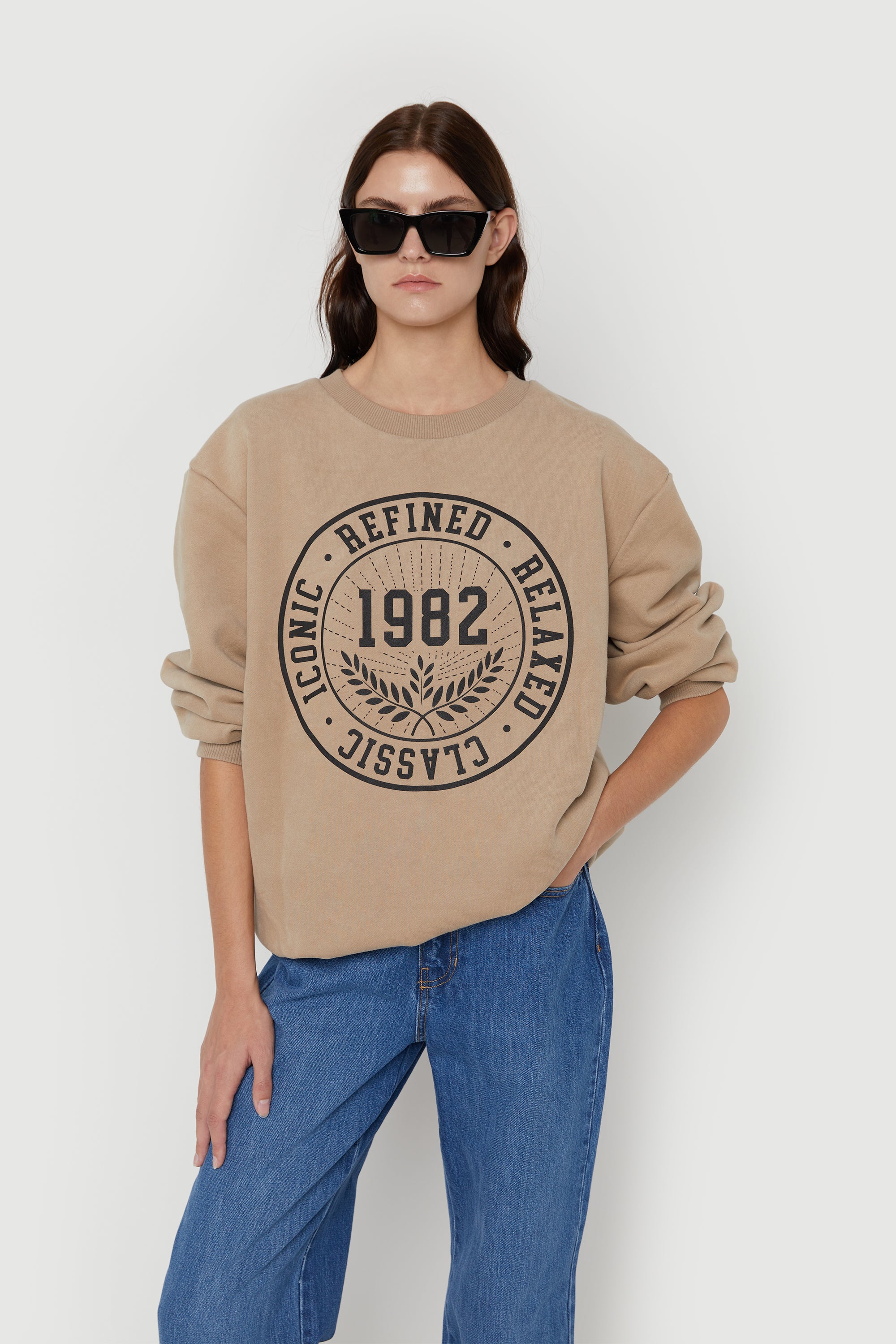 GRAPHIC SWEATSHIRT Outlet Looking For