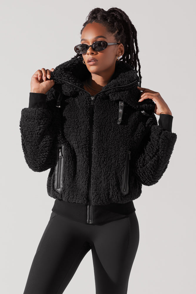 The Kinsley Bomber Jacket in Faux Sherpa - Black Free Shipping Outlet Store