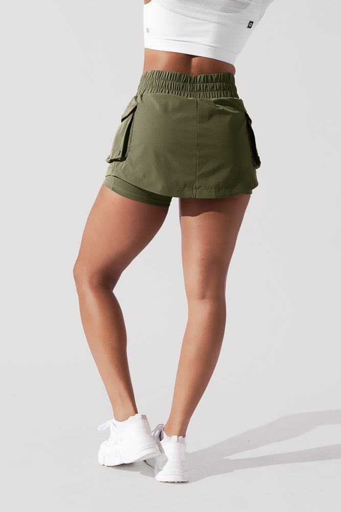 Hiking Superskort - Dark Olive Pre Order Online