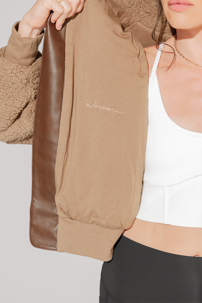 The Kinsley Bomber Jacket in Faux Sherpa - Teddy Bear Brown Sale Browse