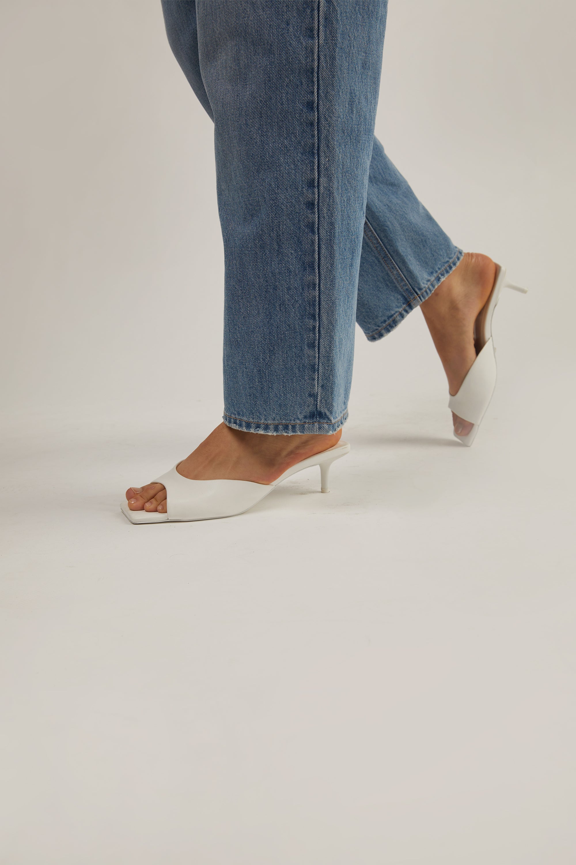 HEELED MULE Geniue Stockist Cheap Pice