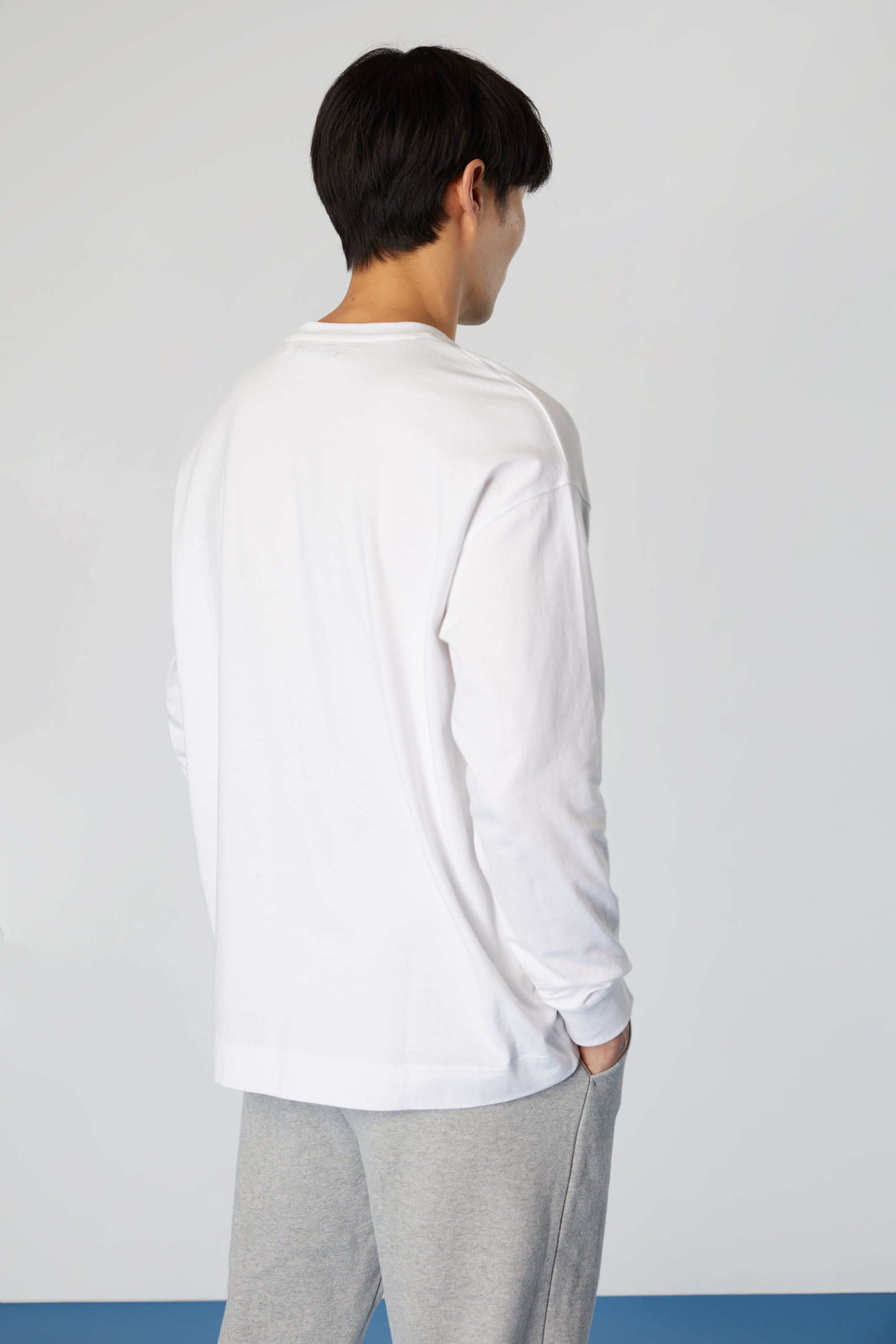 GRAPHIC LONG SLEEVE TOP Discount Online Online