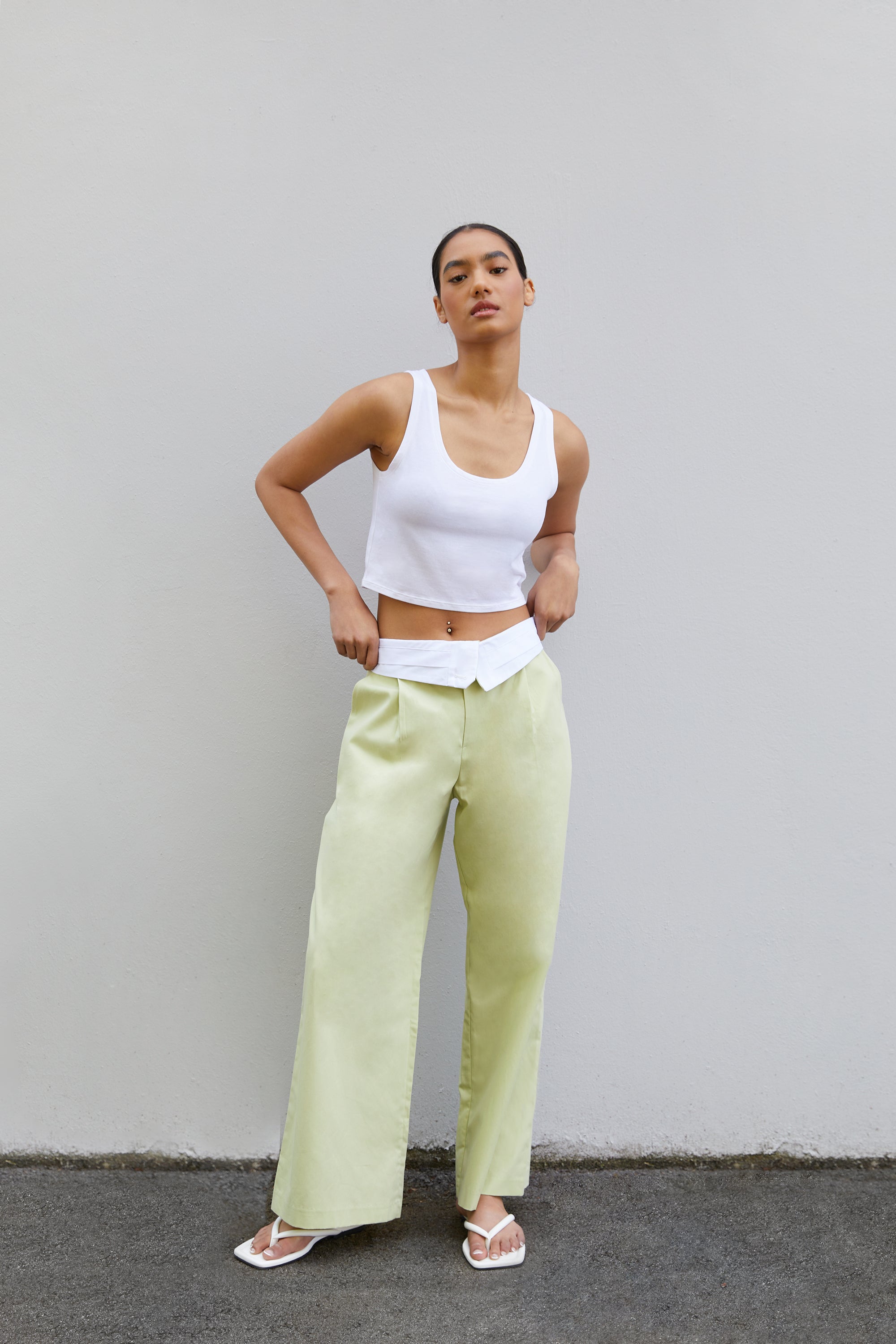 HIGH-RISE WAIST PANT New Arrival For Sale