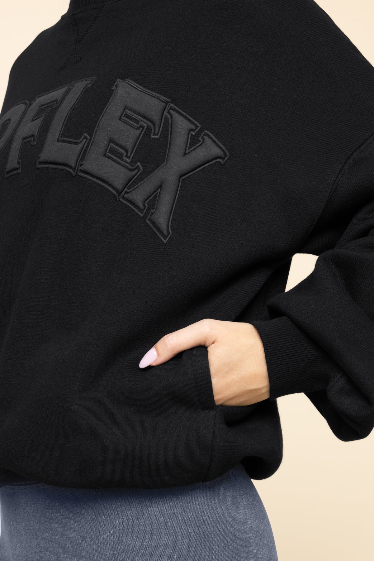 POPFLEX Cloud Crewneck Sweater - Black Clearance Best Seller