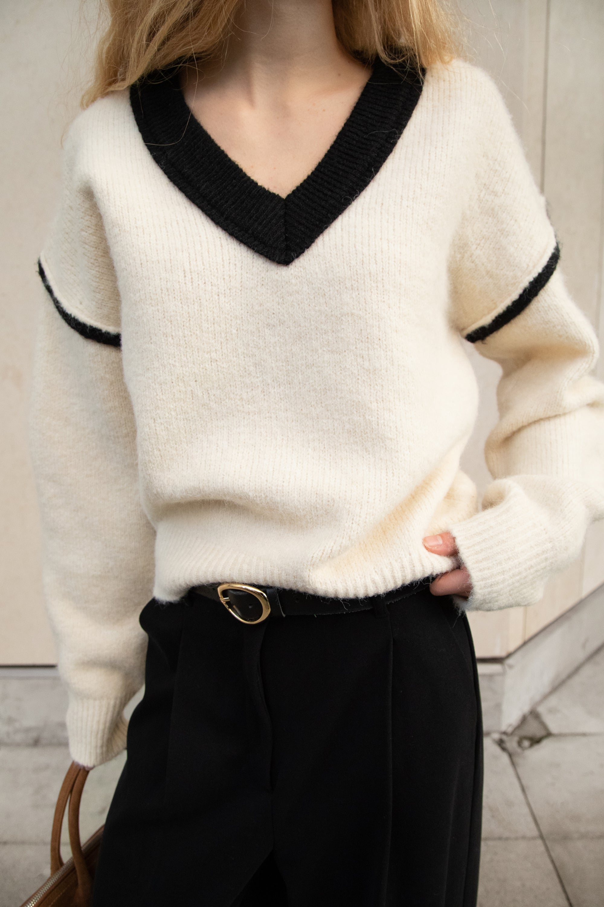 CROPPED CONTRAST V-NECK SWEATER Buy Cheap Order