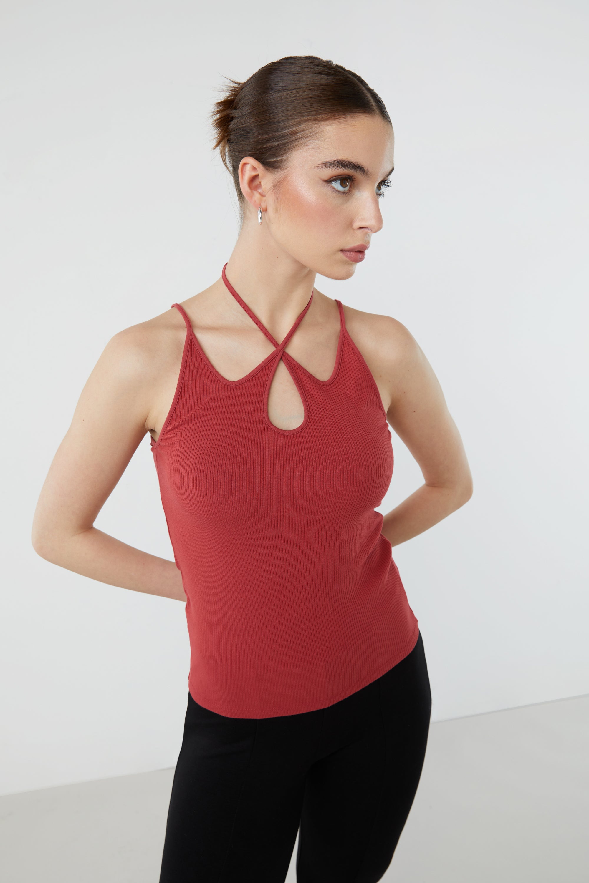 HALTER TANK WITH KEYHOLE CUT-OUT Outlet Low Pice Fee Shipping