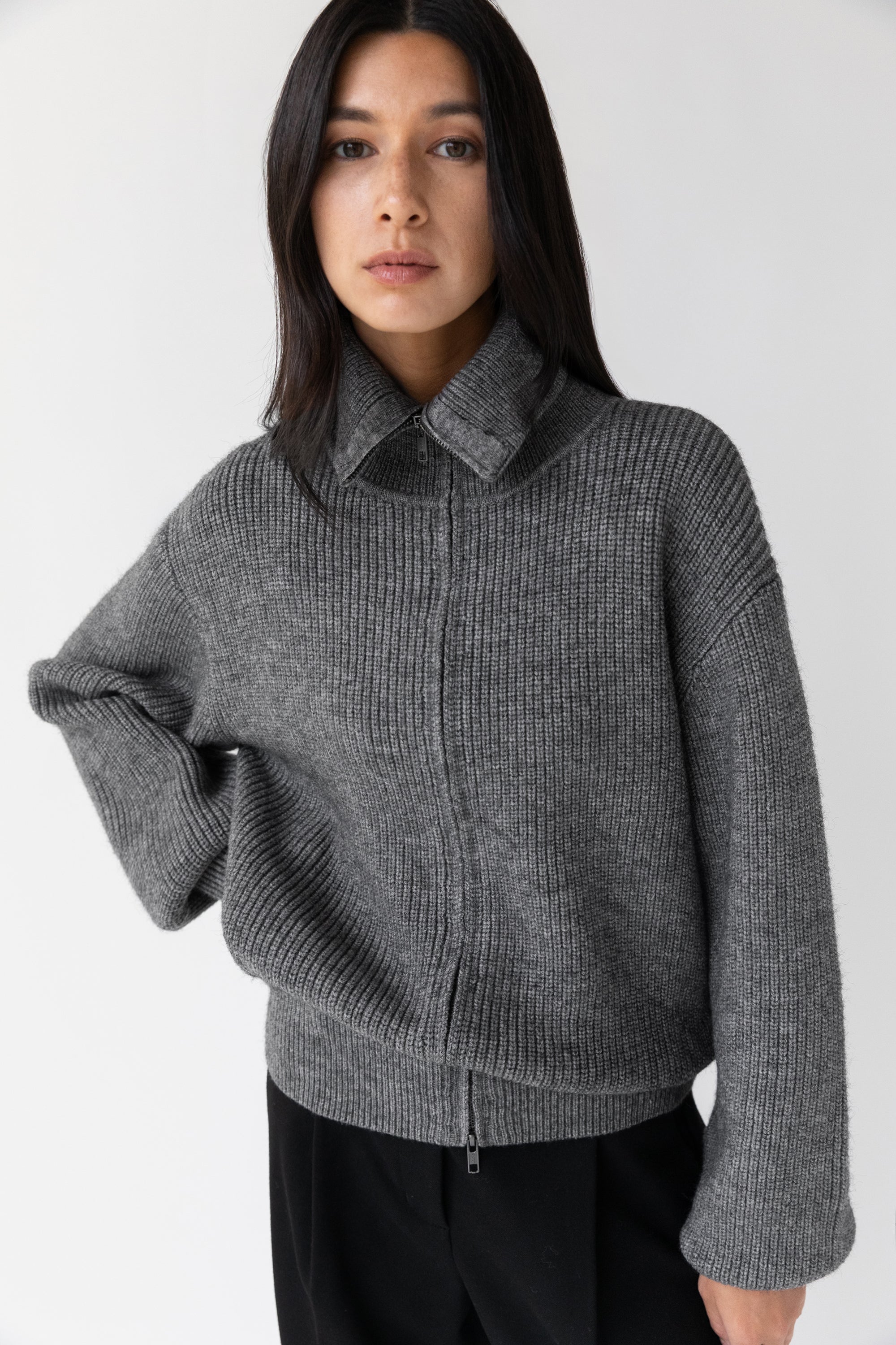 HIGH NECKLINE ZIP UP SWEATER Outlet Genuine