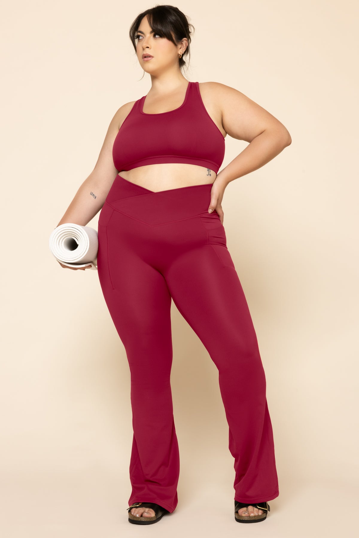 Crisscross Hourglass Flared Leggings with Pockets - Ruby Wholesale Pice Cheap Online