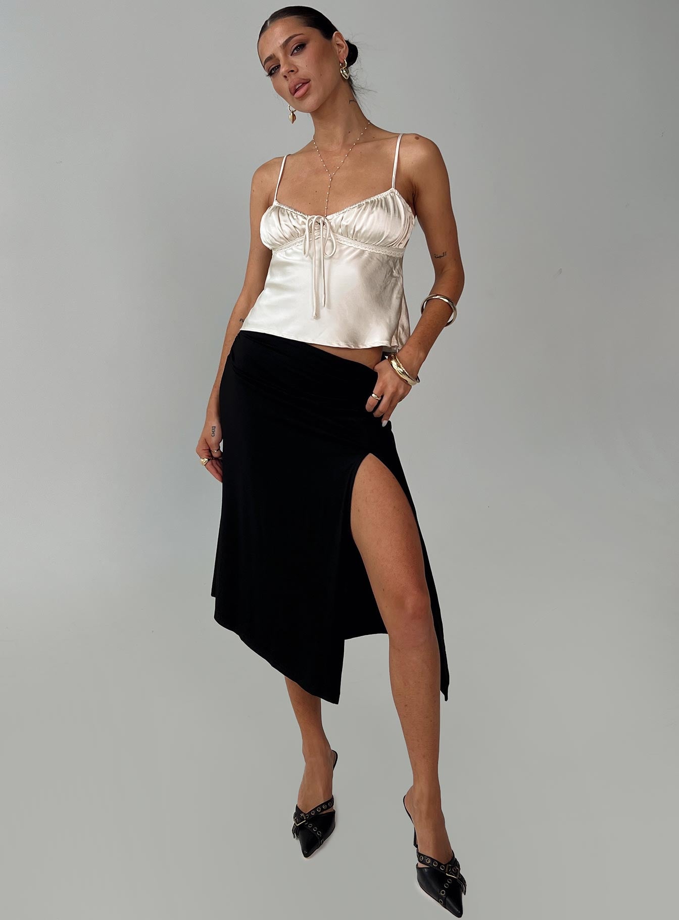 Venissa Ruched Midi Skirt Black Clearance Wide Range Of