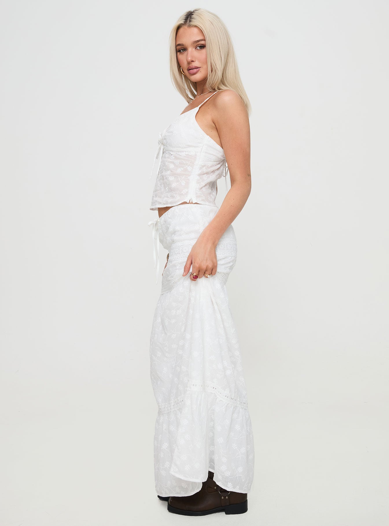 Eivan Maxi Skirt White Discount Wide Range Of