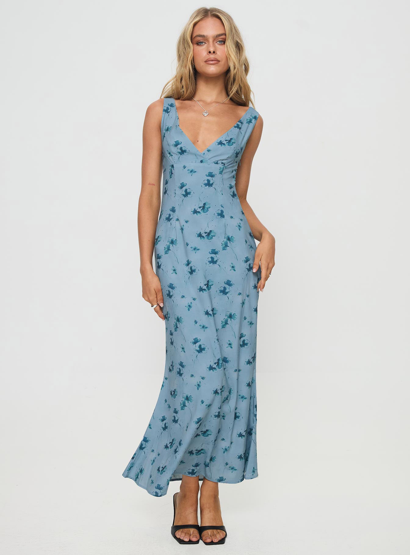 Donnelly Maxi Dress Blue Perfect Sale Online