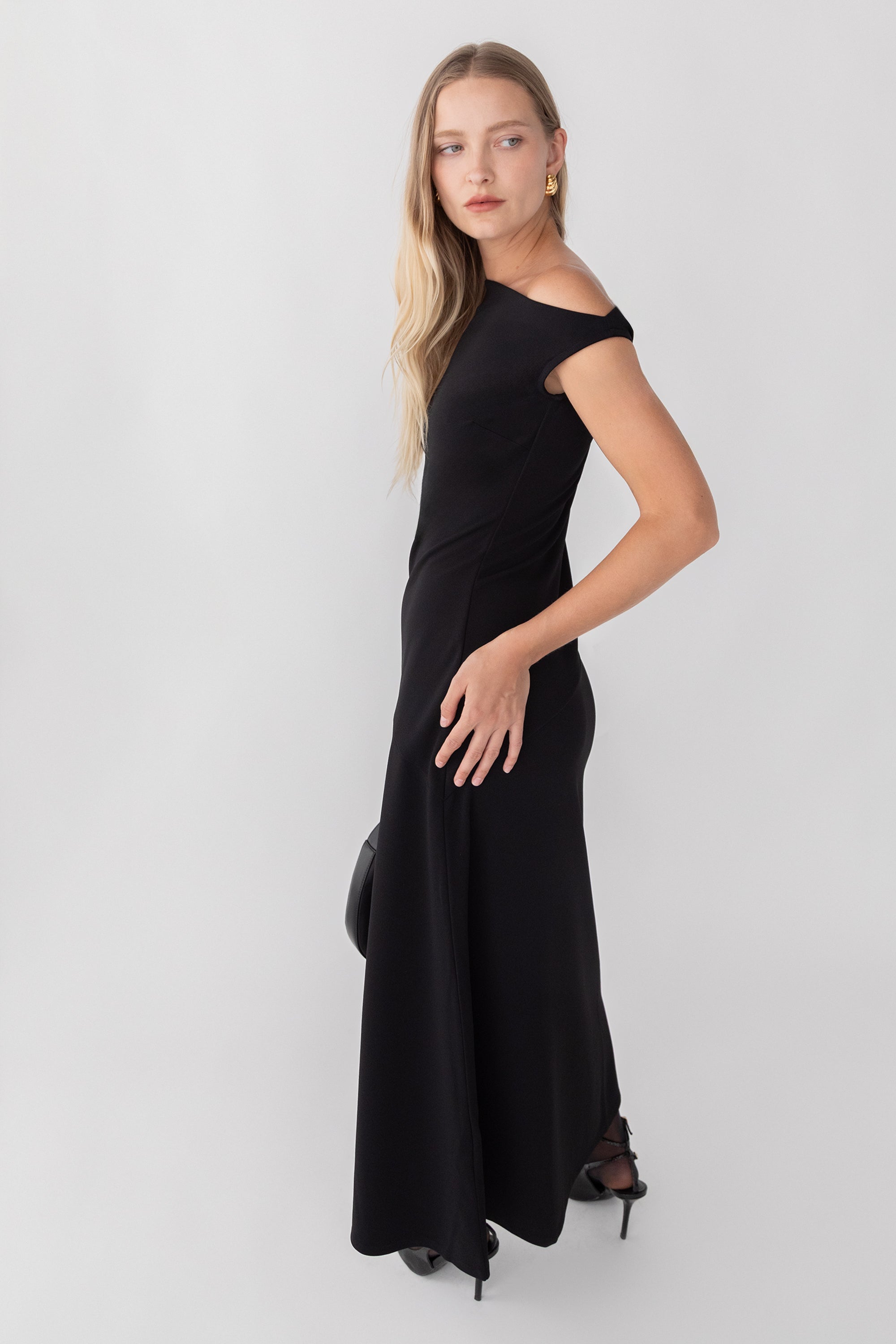 OFF THE SHOULDER MAXI DRESS Discount Wiki