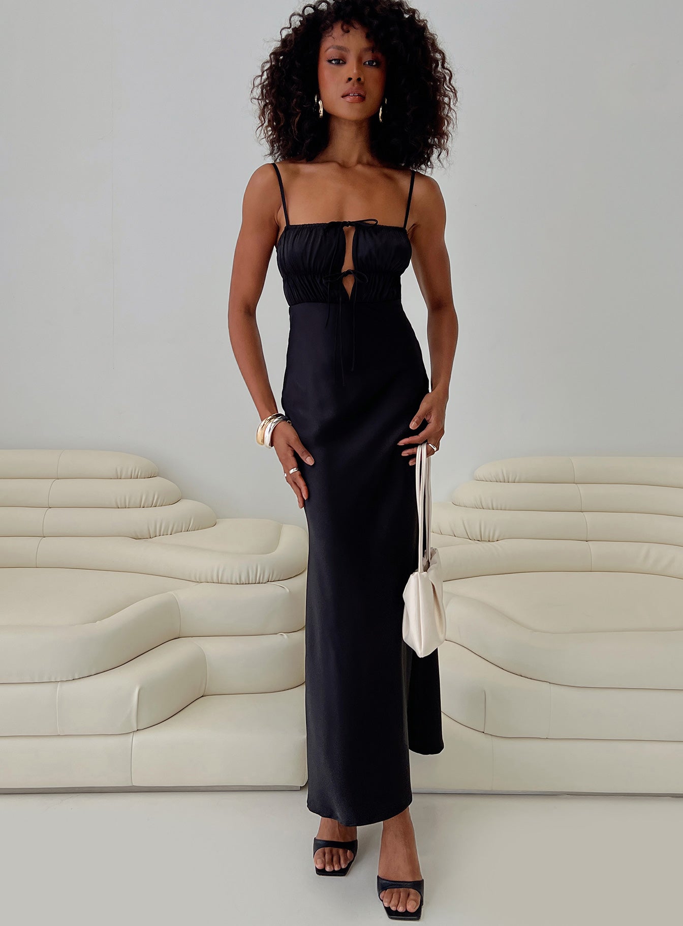 Jaquelin Maxi Dress Black Sale Genuine