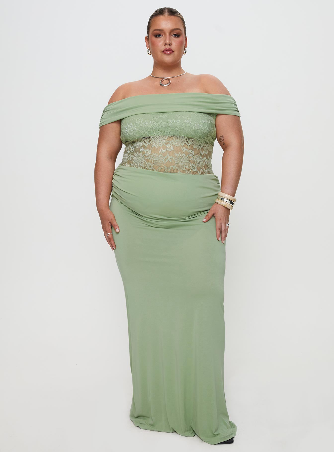 Gwendolen Off The Shoulder Maxi Dress Green Curve Cheap Sale Choice
