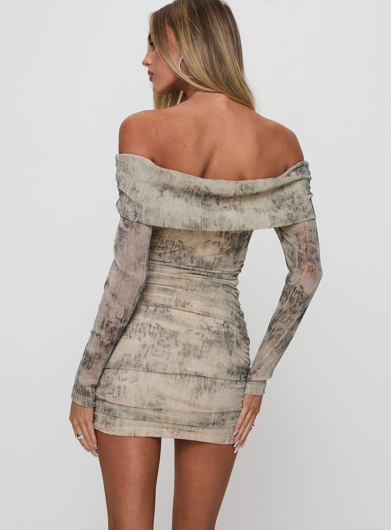 Artefact Off The Shoulder Mini Dress Multi Buy Cheap Inexpensive