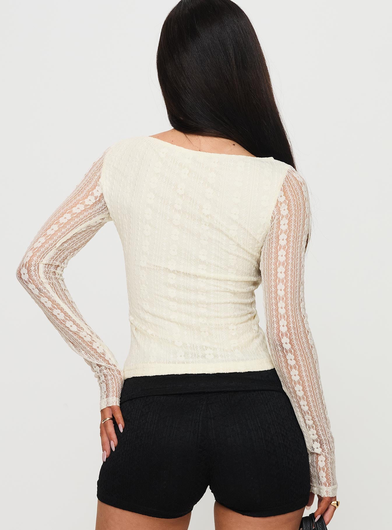 Boxwood Long Sleeve Top Cream Tumblr Sale Online