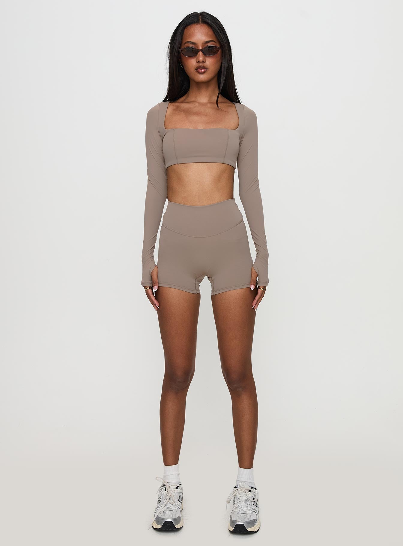 Touchdown Active Contour Short Taupe Discount Brand New Unisex