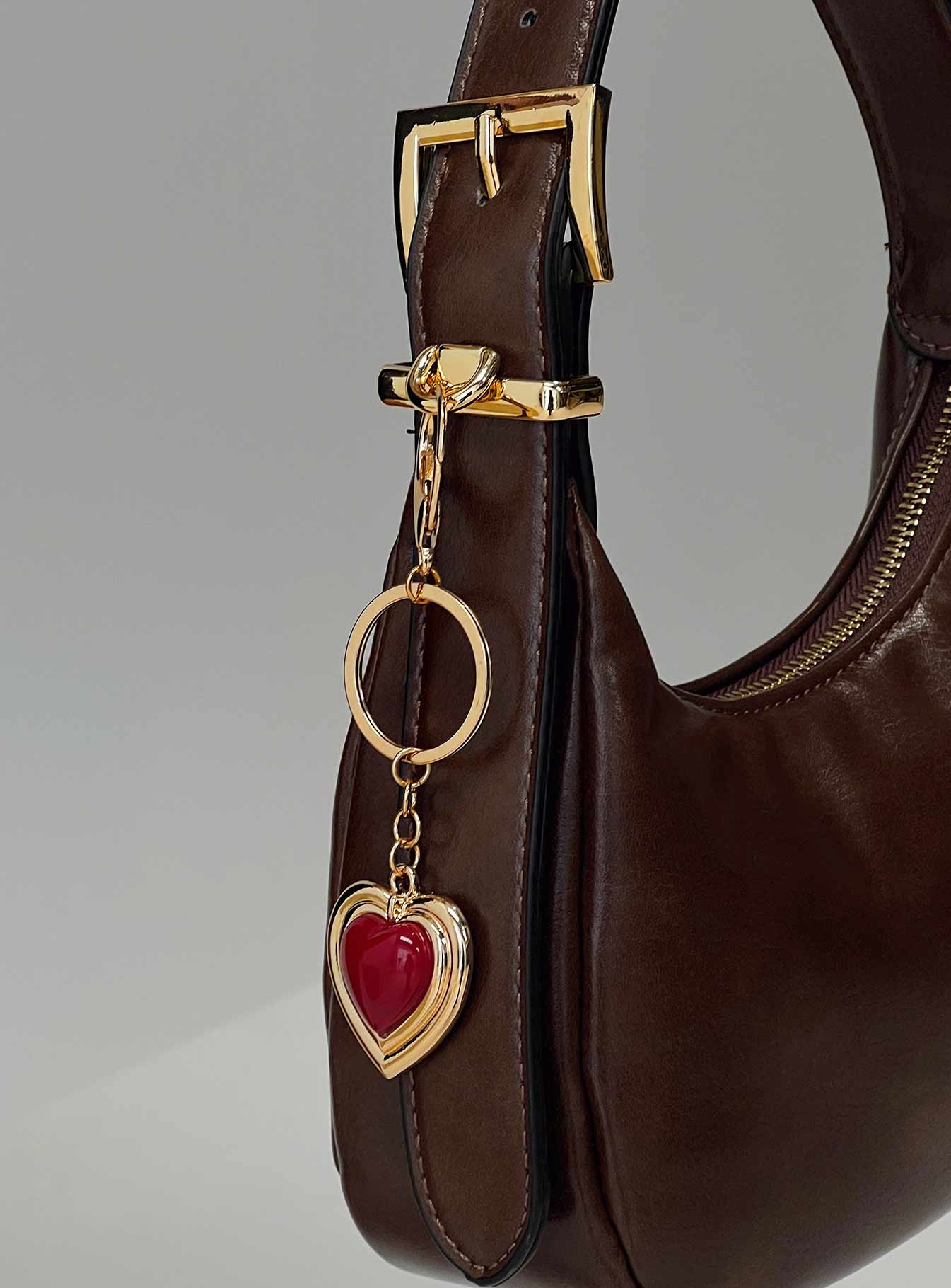 Red Heart Keyring Gold / Red Fashionable Sale Online