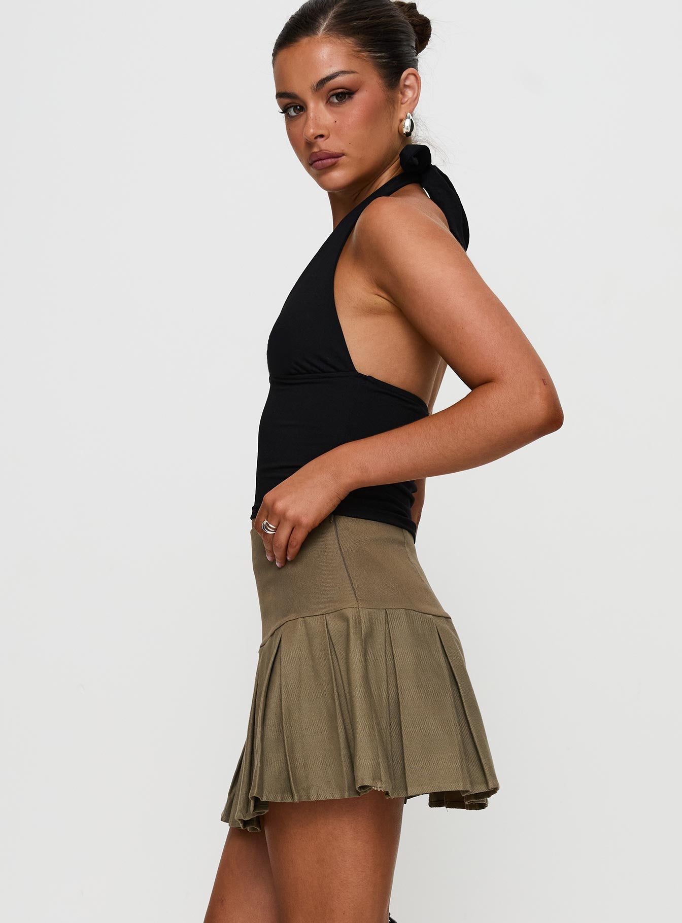 Feodora Pleat Mini Skirt Khaki Fashion Style Online