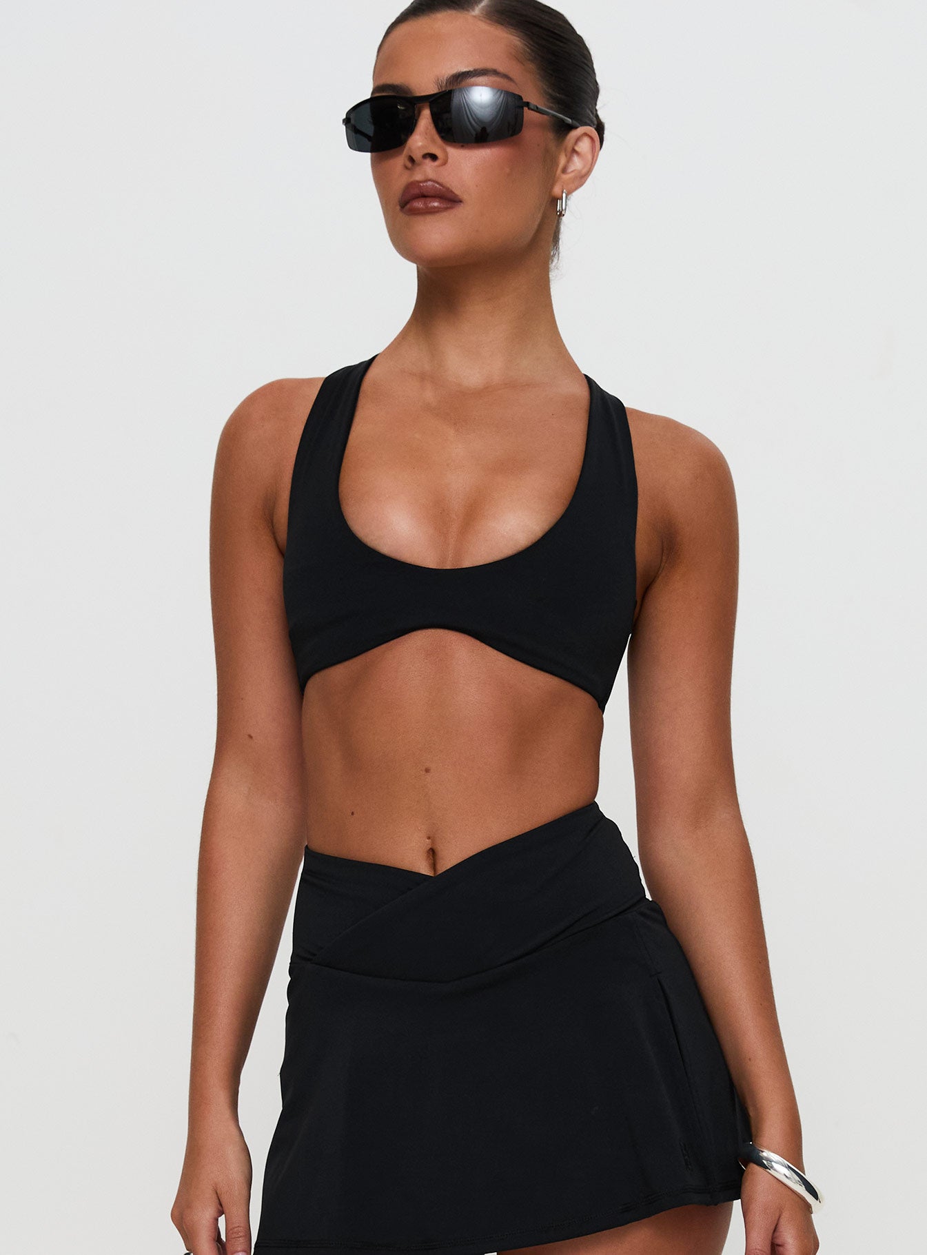 Pulse Active Halter Crop Black Cheap Sale Footlocker Pictures