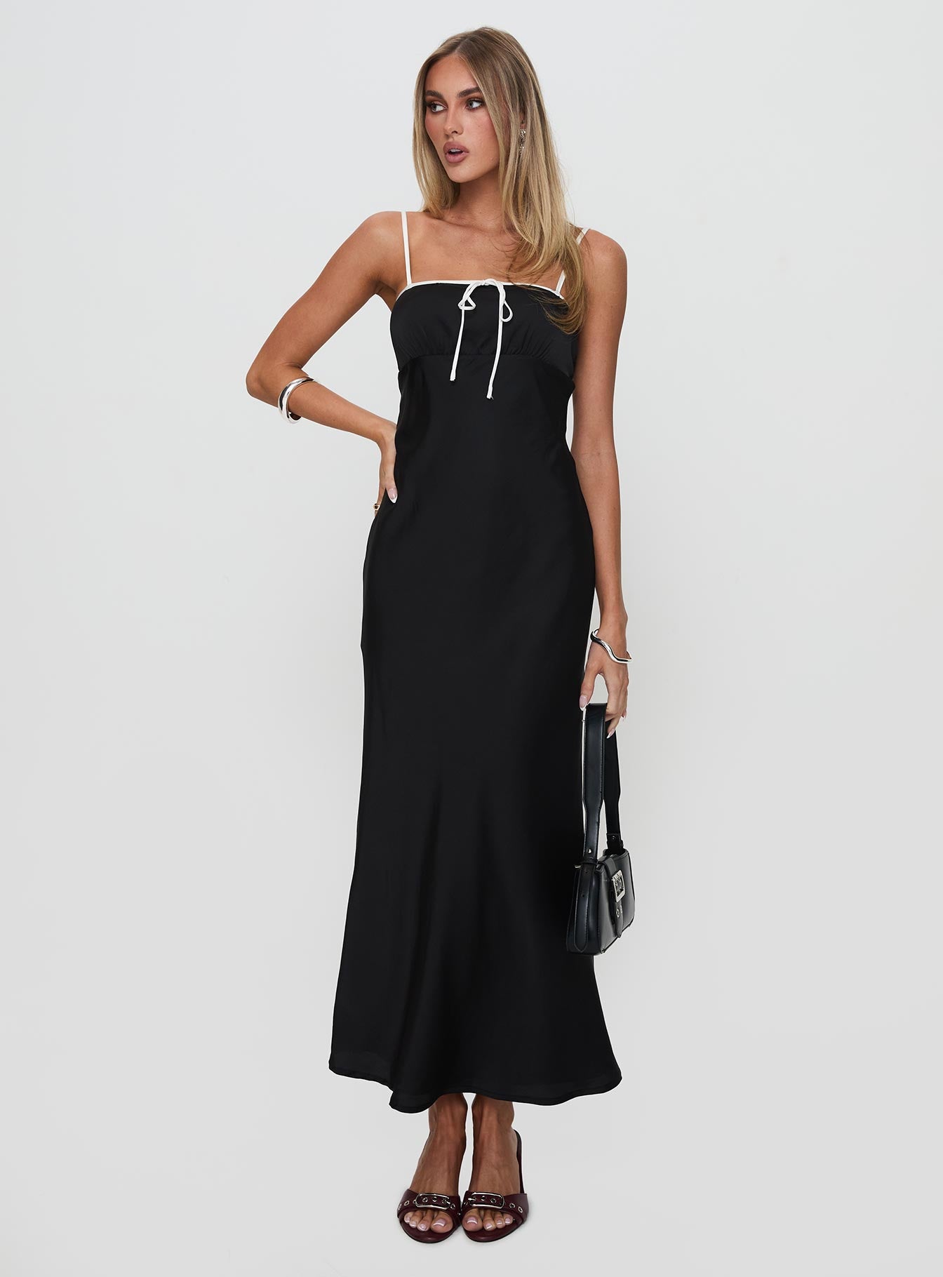 Vasiliki Maxi Dress Black / White Recommend Cheap Online