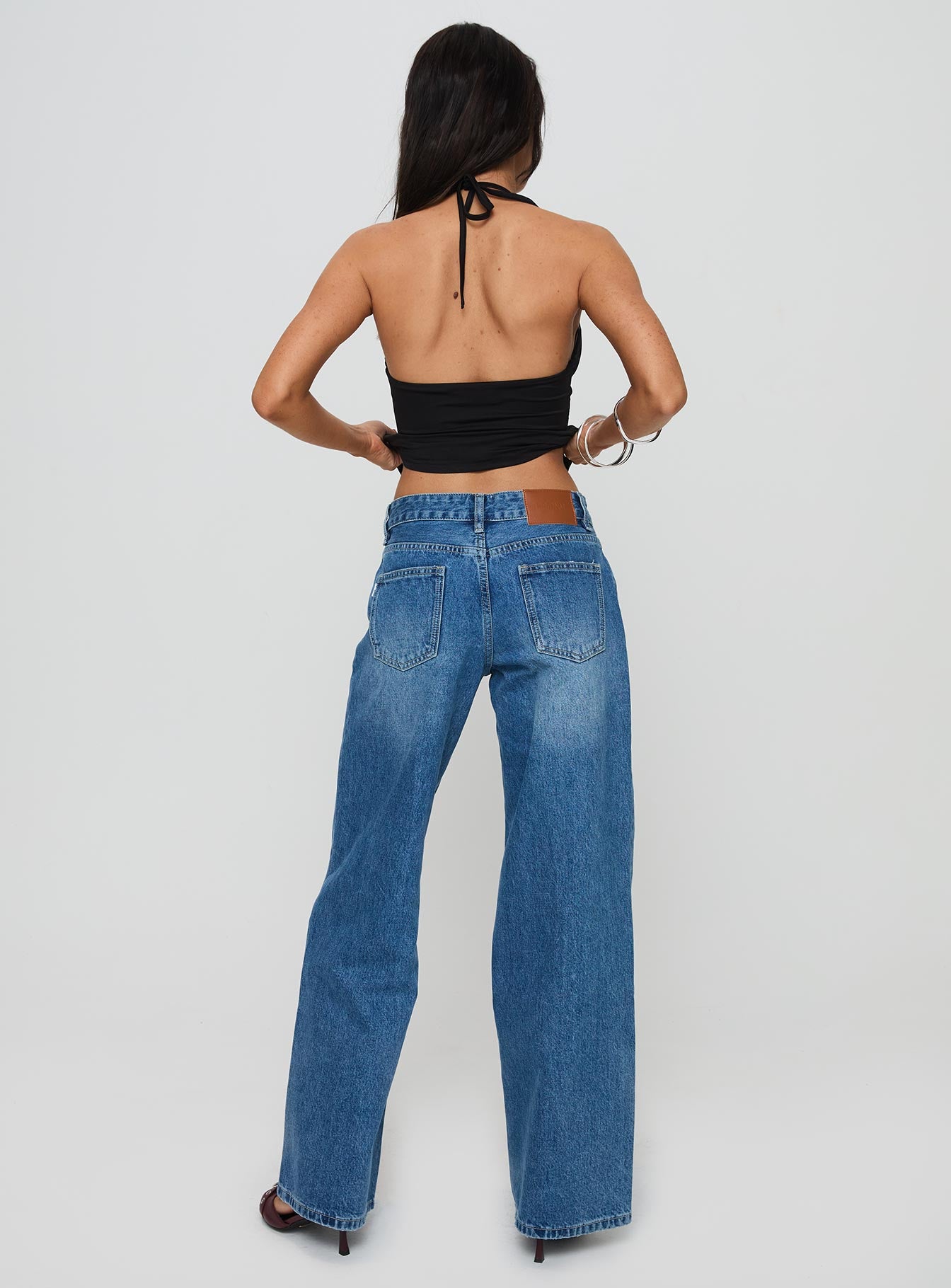 Serenitia Mid Rise Relaxed Jeans Mid Blue Wash Discount Sale Online