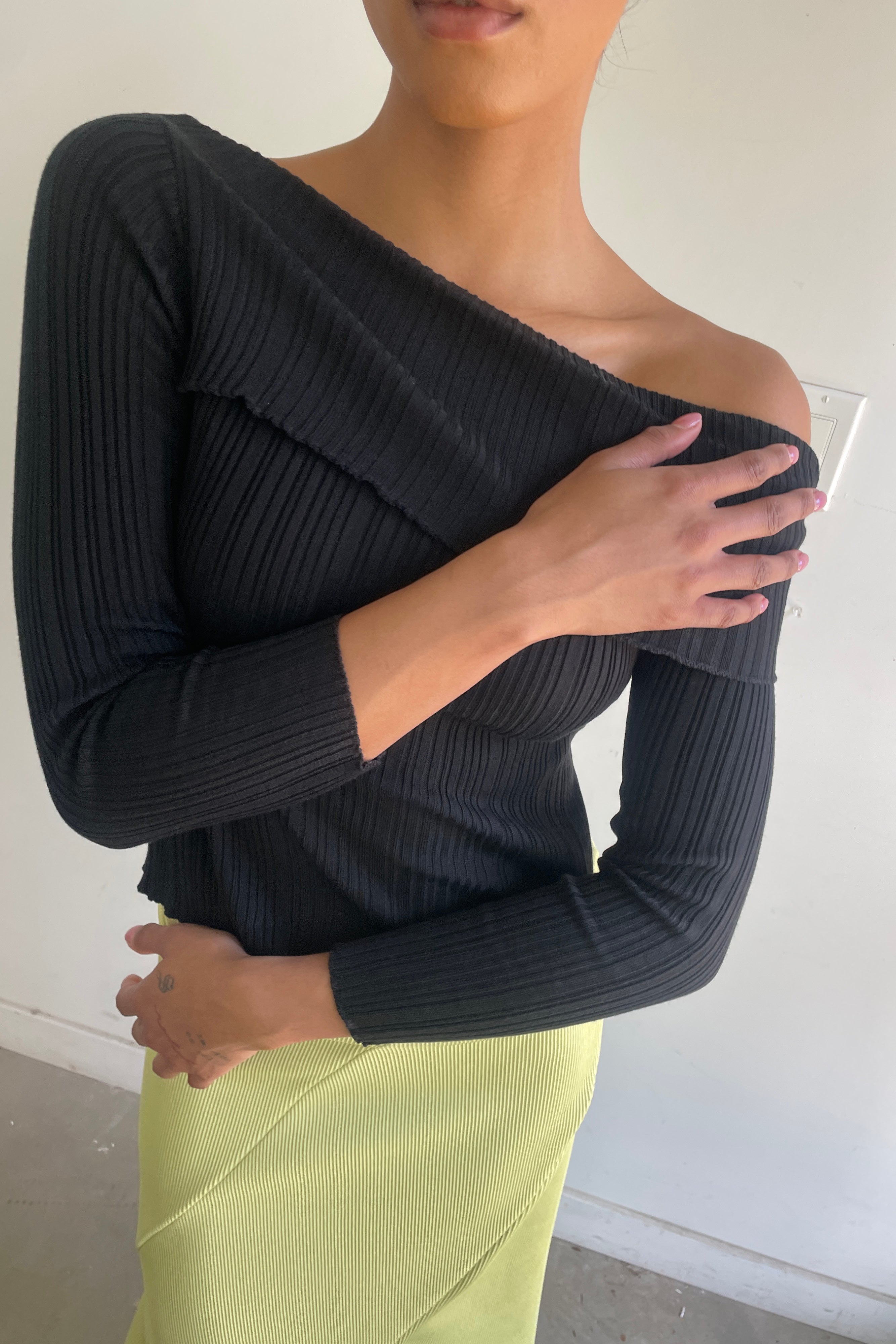 OFF THE SHOULDER KNIT TOP Buy Cheap Cheap