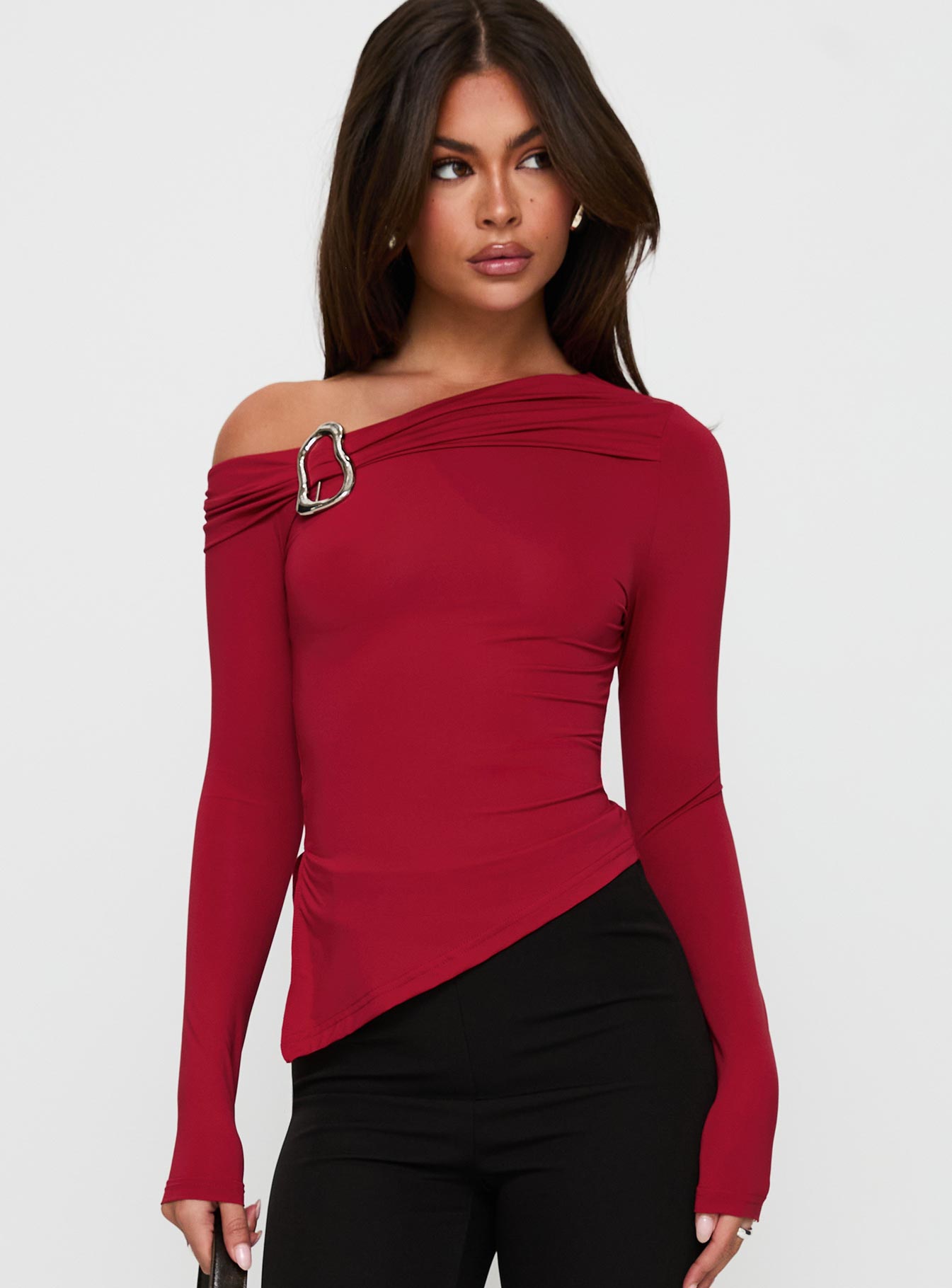 Donalla Off The Shoulder Hardware Detail Top Red Outlet Best Seller