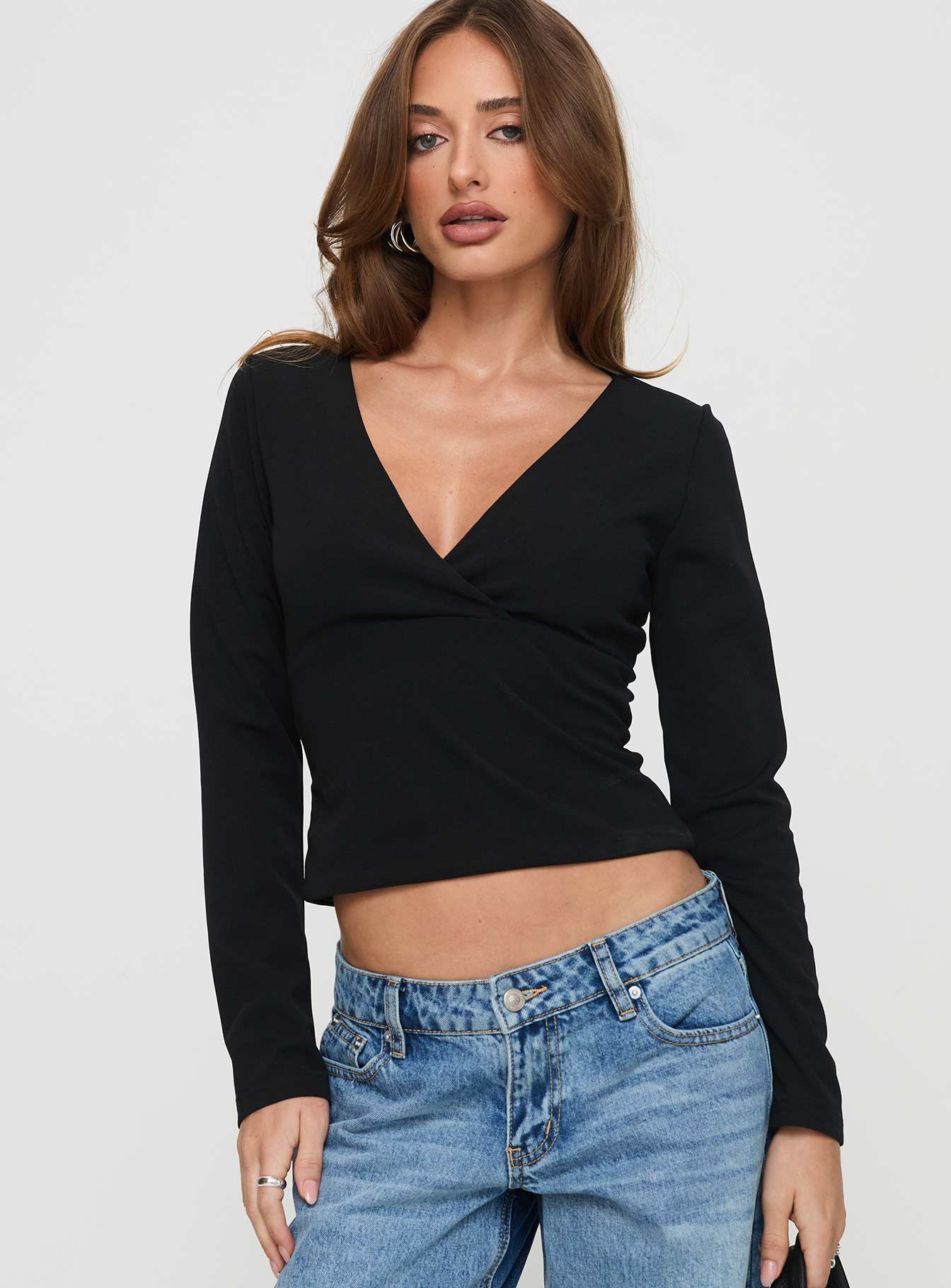 Aeva Long Sleeve Plunge Top Black 100% Original Cheap Pice