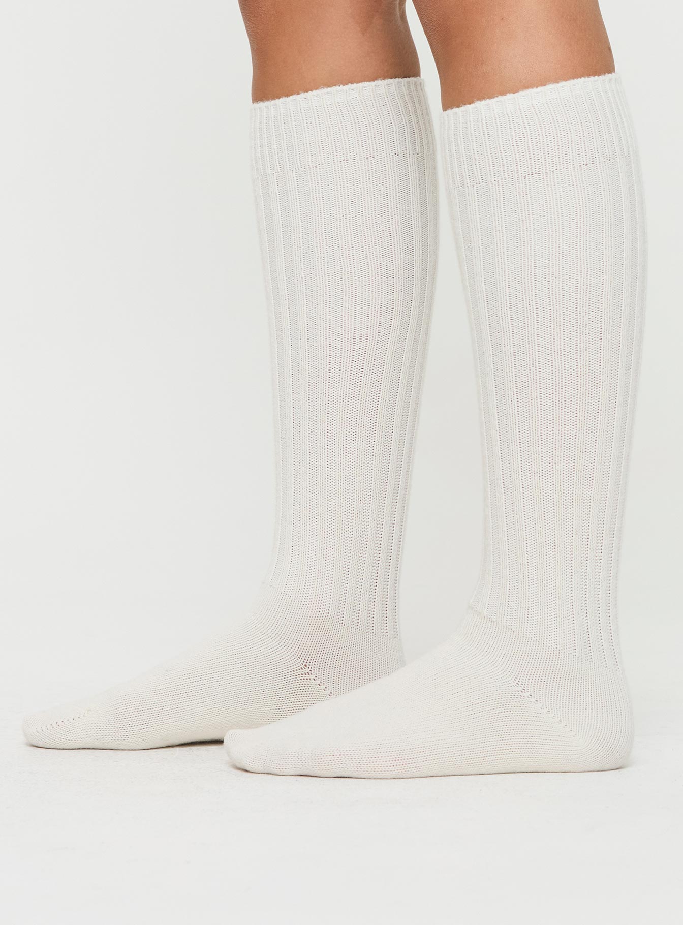 Boderline Knee High Socks White For Cheap Cheap Online