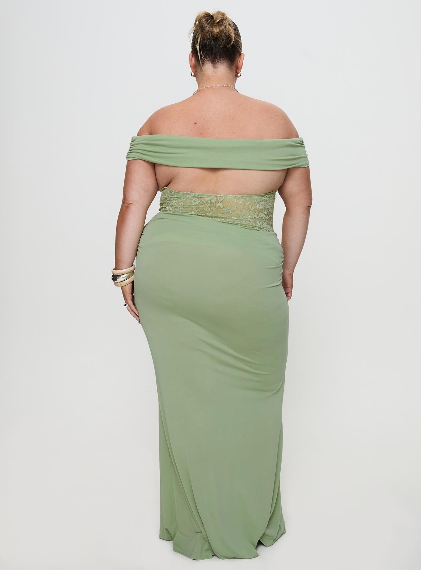 Gwendolen Off The Shoulder Maxi Dress Green Curve Cheap Sale Choice