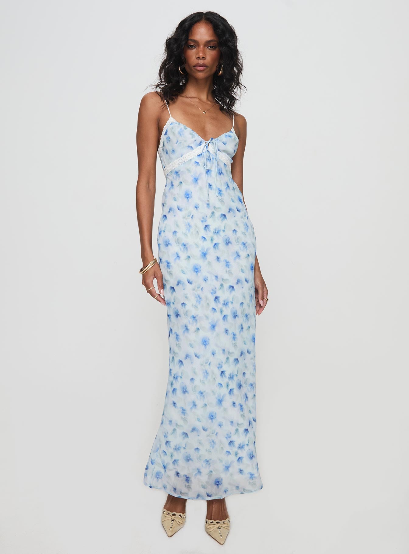 Emily Maxi Dress Blue Floral Nicekicks Cheap Pice