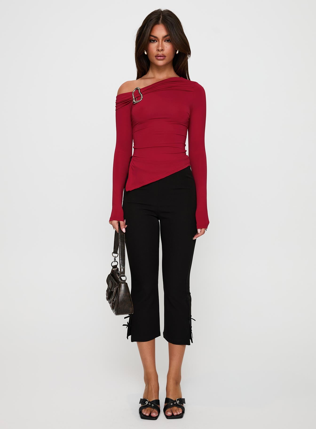 Donalla Off The Shoulder Hardware Detail Top Red Outlet Best Seller