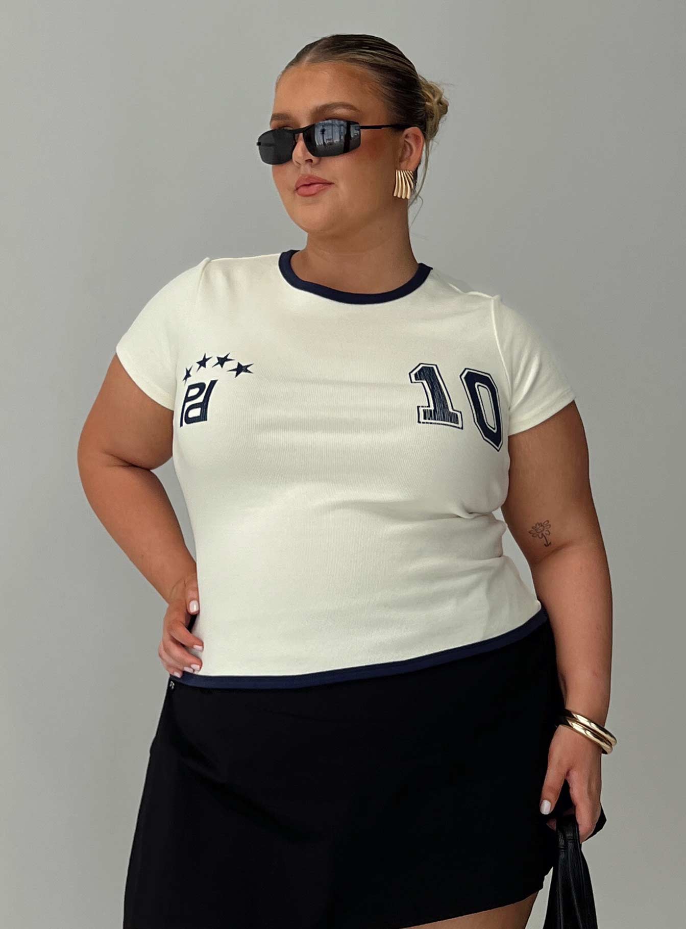 Track Record Graphic Top Cream Curve Shop Sale Online