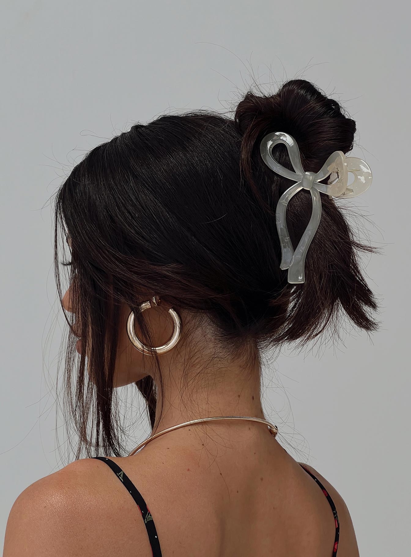 With A Bow Hair Clip Nude Shop For Cheap Online