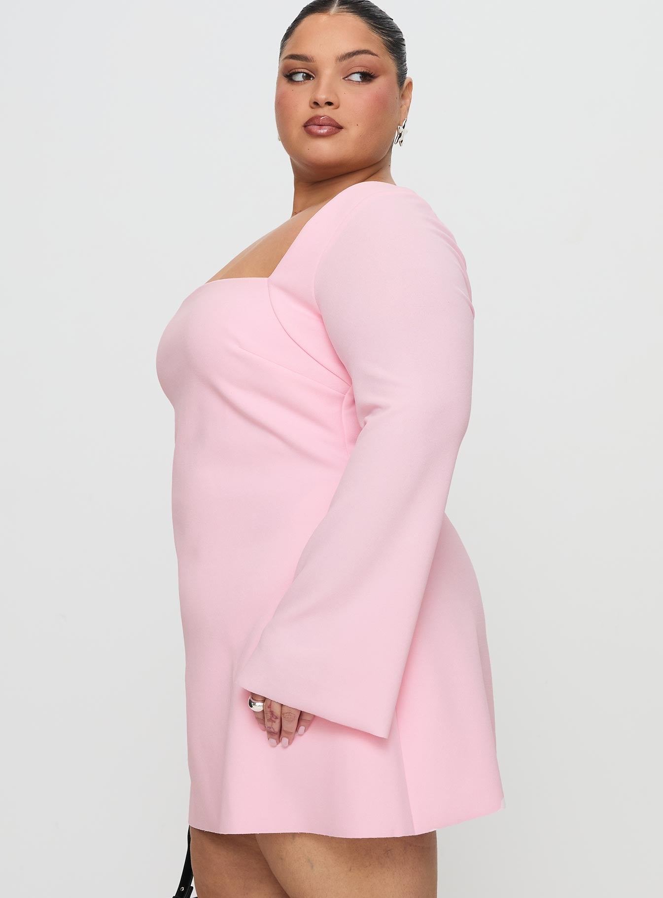 Bombshell Long Sleeve Mini Dress Pink Curve Discount Pay With Visa