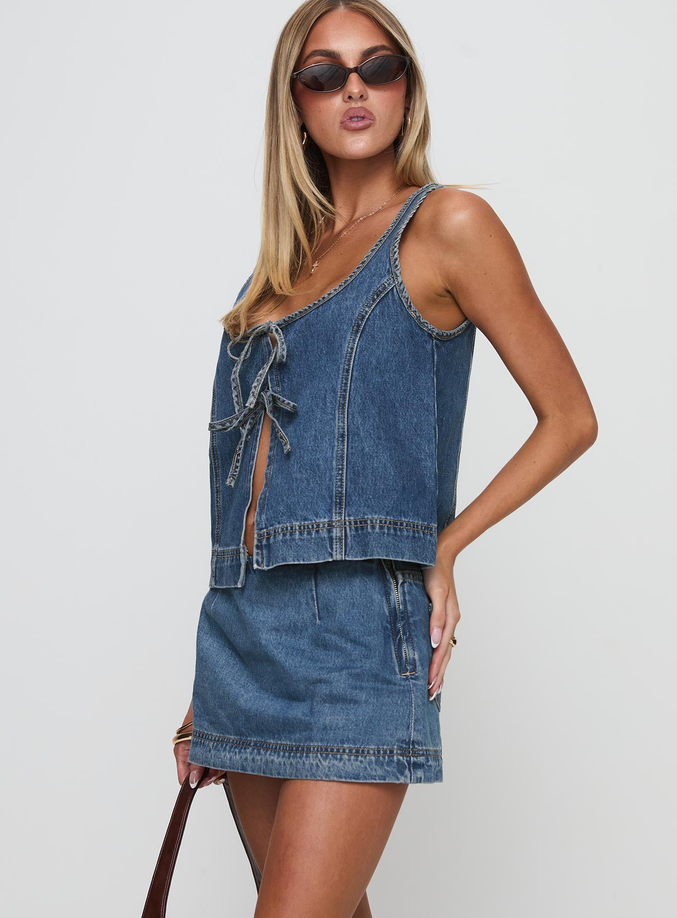 Stefenie Denim Skort Mid Wash Sale Cost